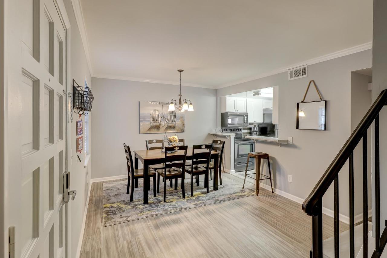 #111 Elaborate Condo Ideal Location 2Brm/2 Parking Хилтон-Хед-Айленд Экстерьер фото