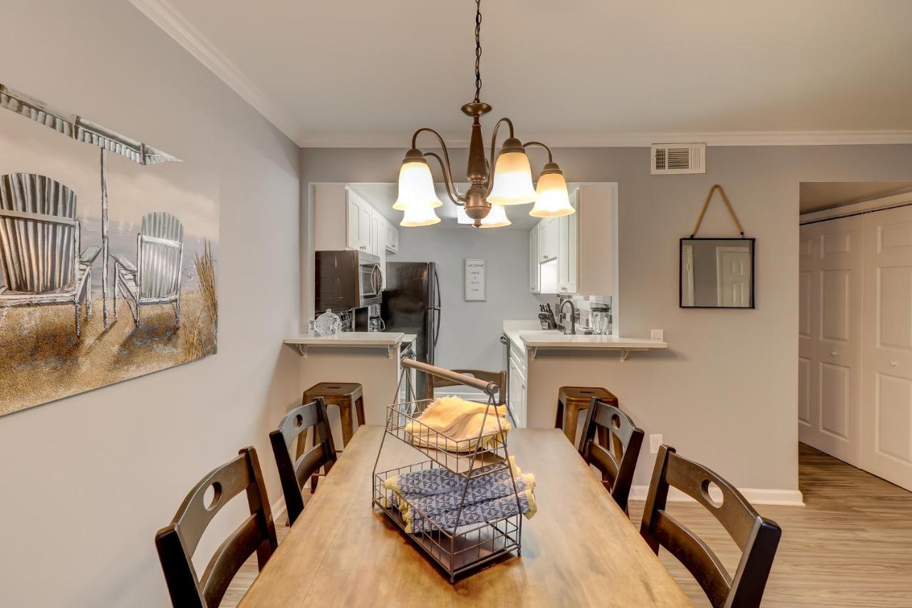 #111 Elaborate Condo Ideal Location 2Brm/2 Parking Хилтон-Хед-Айленд Экстерьер фото